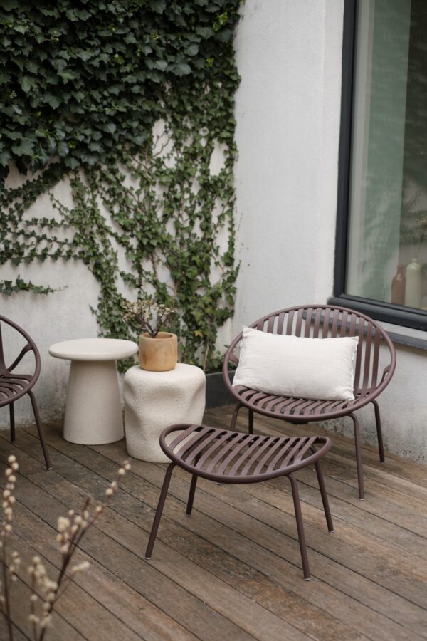 Fauteuil et repose-pieds de jardin