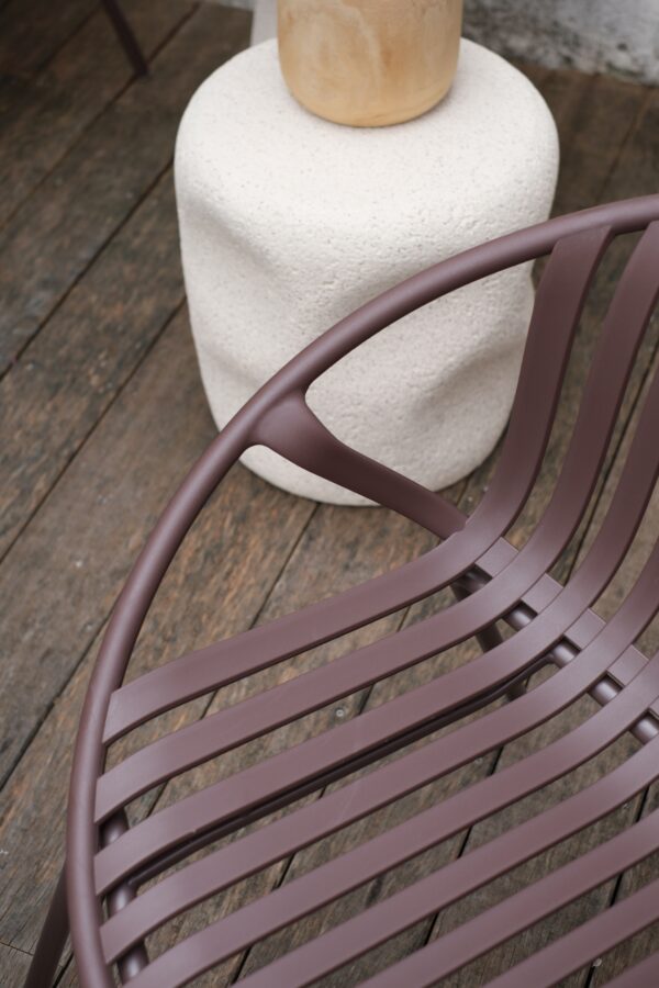 Fauteuil et repose-pieds de jardin