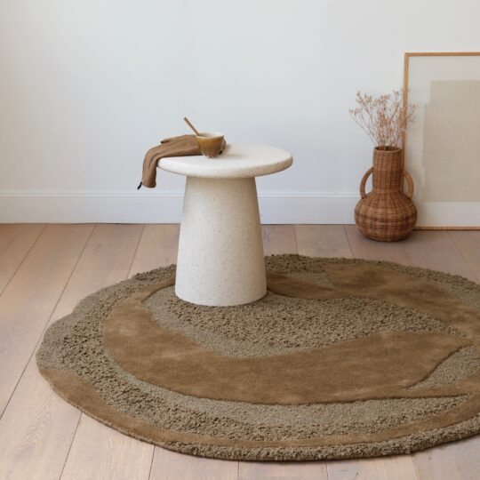 tapis rond en laine brun