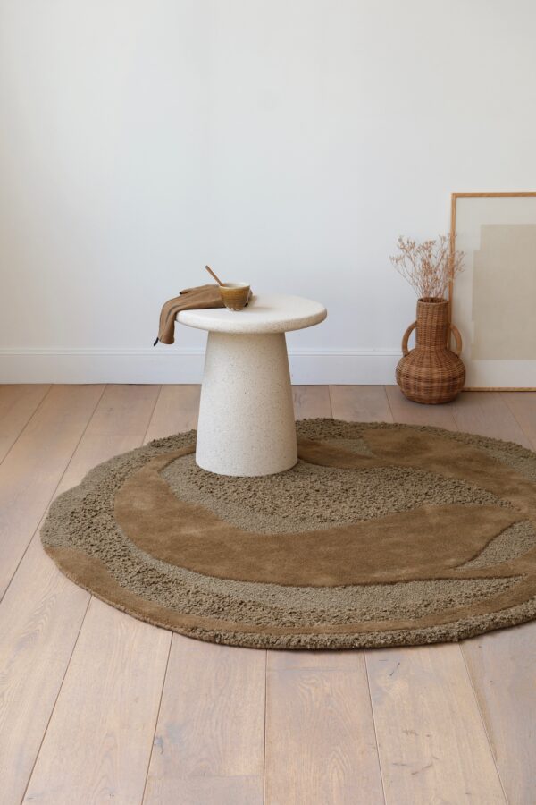 tapis rond en laine brun