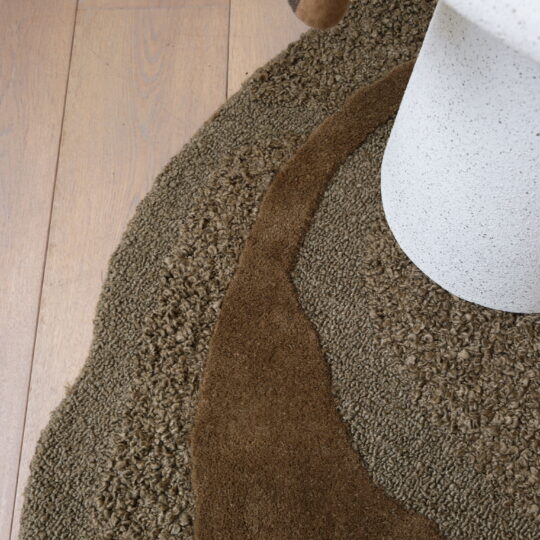 tapis rond en laine brun