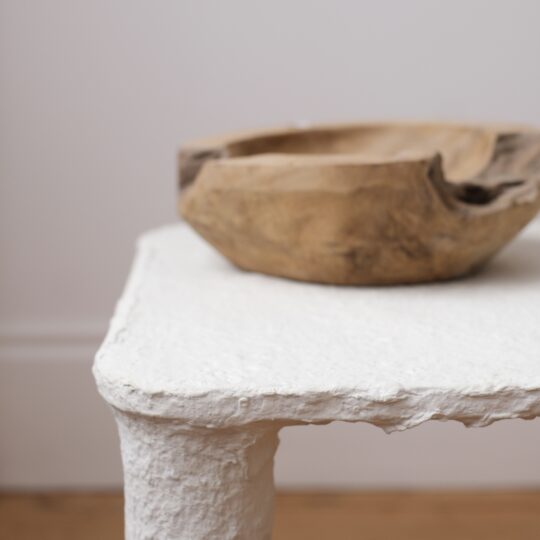 table d'appoint papier mâché