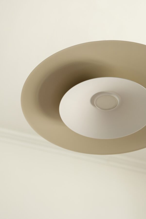 Suspension métal beige