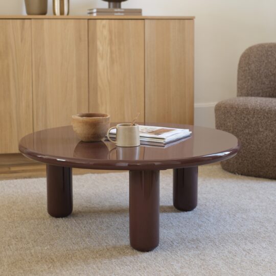 table basse ronde aubergine
