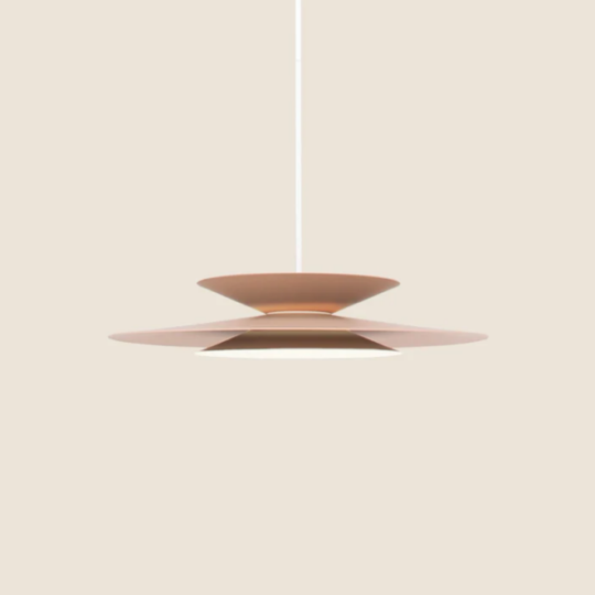 suspension soucoupe rose