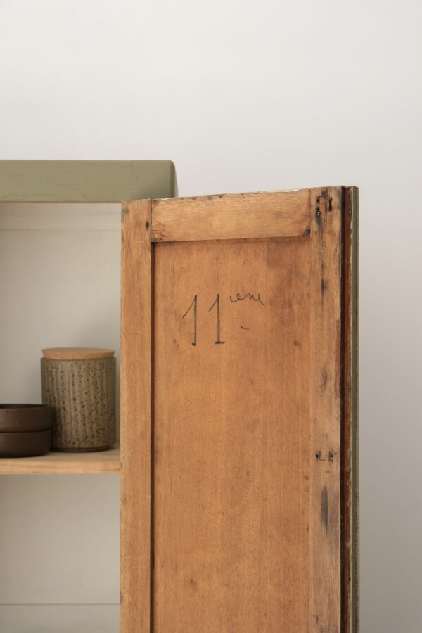 ArmoireVintage-4 Armoire parisienne vintage vert sauge - 3 étagères