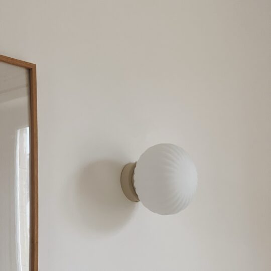 applique murale globe opalin