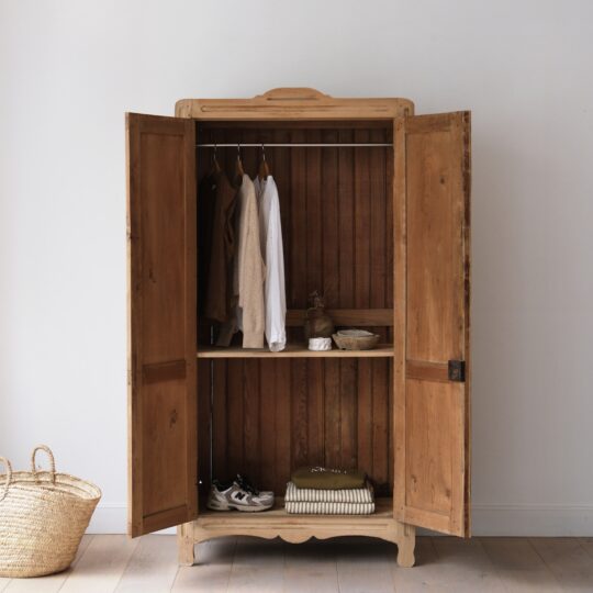 Armoire vintage en bois massif – Image 7