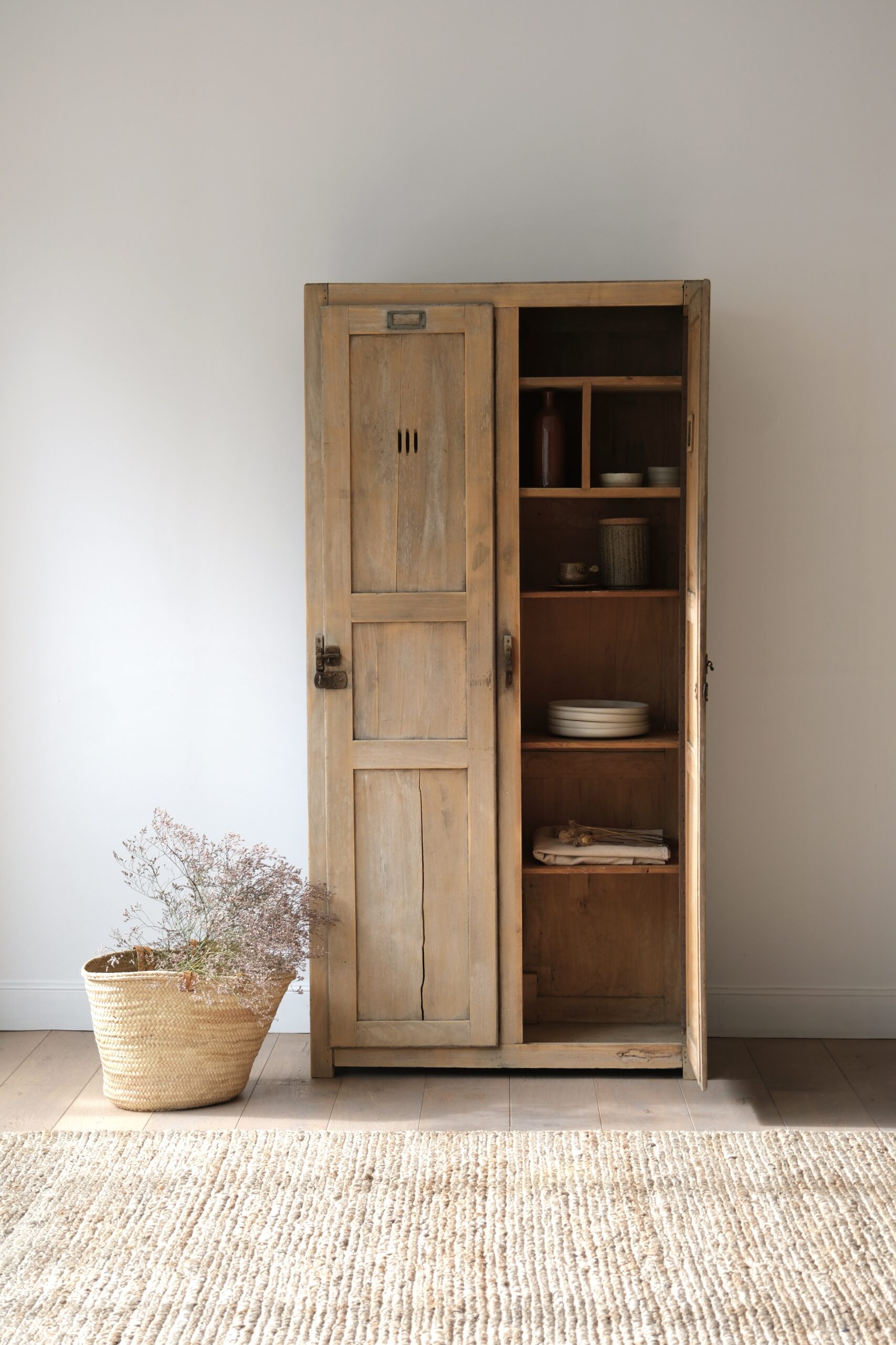 armoire vintage en chêne