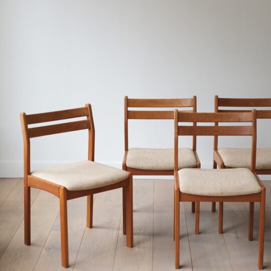 Lot de 6 chaises de salle à manger vintage en teck – Image 5