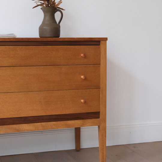 Commode vintage 3 tiroirs mid-century – Image 4