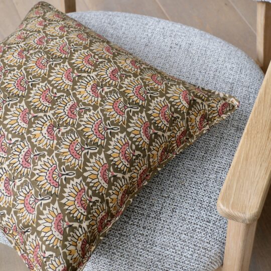 Housse de Coussin Imprimé 50x50cm olive/ocre – Image 3