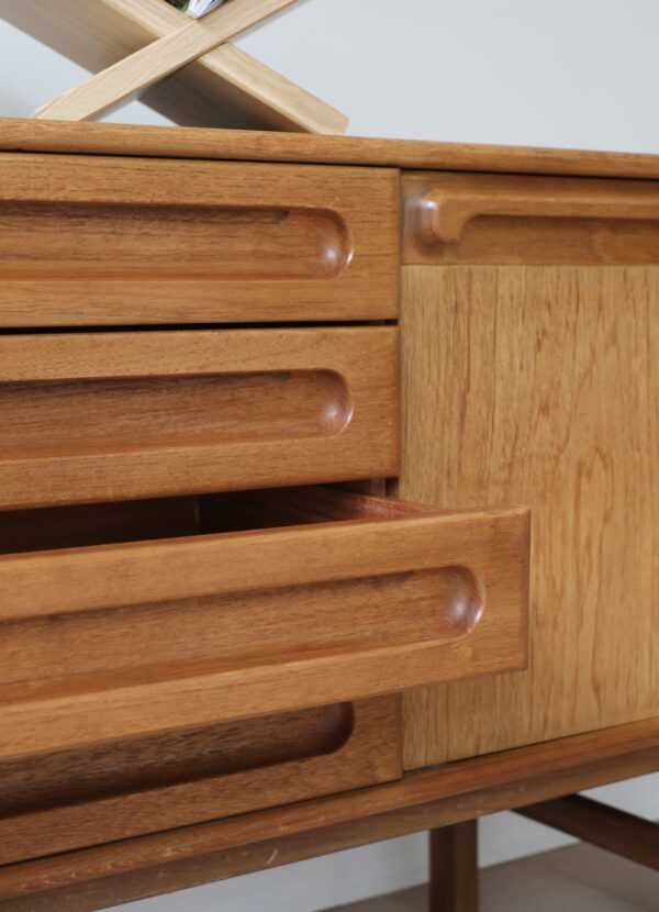 Enfilade-5 Enfilade vintage en teck Meredew
