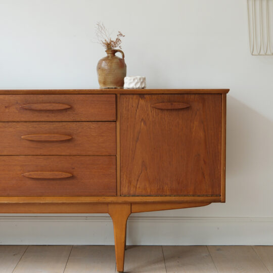 Enfilade en teck Jentique, pièce vintage – Image 3