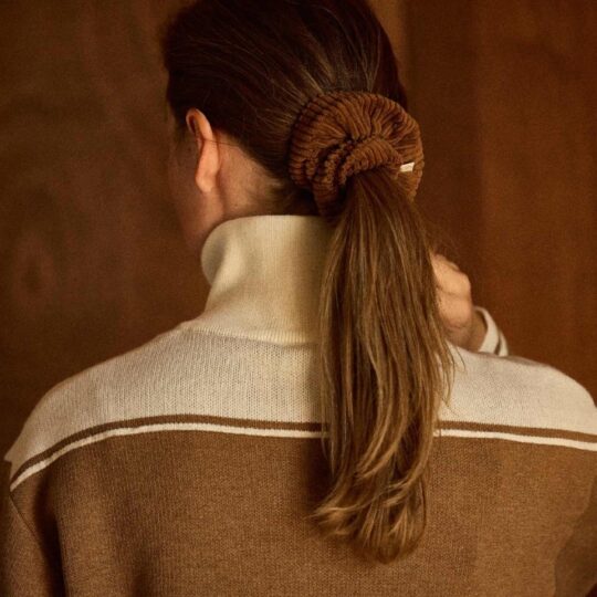 chouchou-xl-en-velours-camel