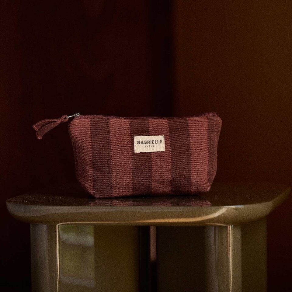 trousse de beauté rayée