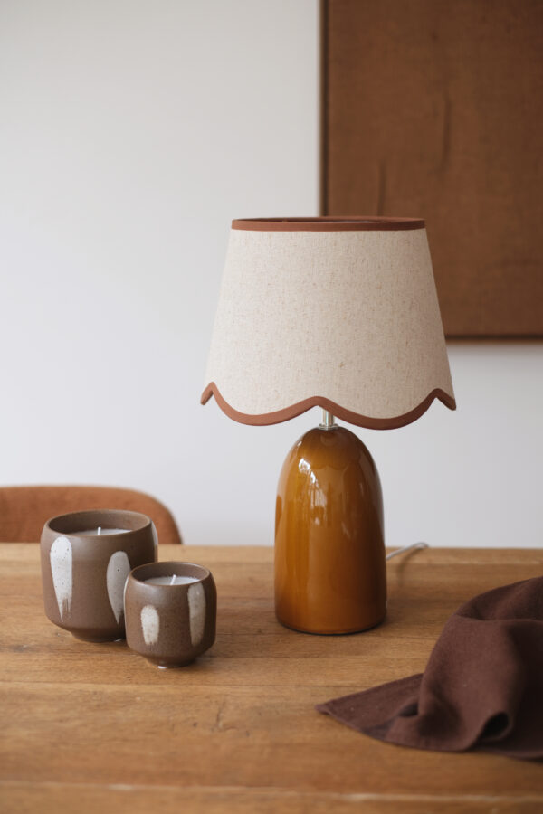 lampe à poser abat jour feston