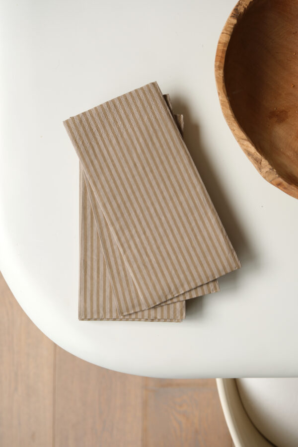 serviettes en papier rayures beige serviettes en papier rayures beige