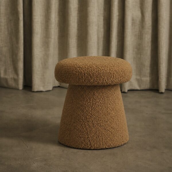 Tabouret Champignon Marron en Tissu Bouclé Doux Tabouret Champignon Marron en Tissu Bouclé Doux